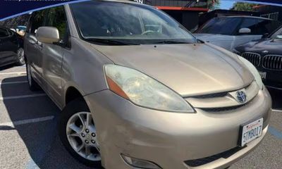 2006 Toyota Sienna XLE