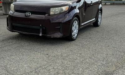 2011 Toyota Scion XB N