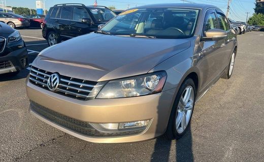 2015 Volkswagen Passat SEL