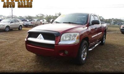 2006 Mitsubishi Raider XLS