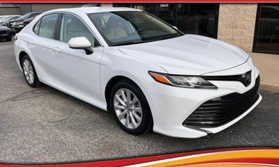 2019 Toyota Camry L LE SE