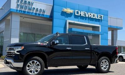 2024 Chevrolet Silverado LTZ