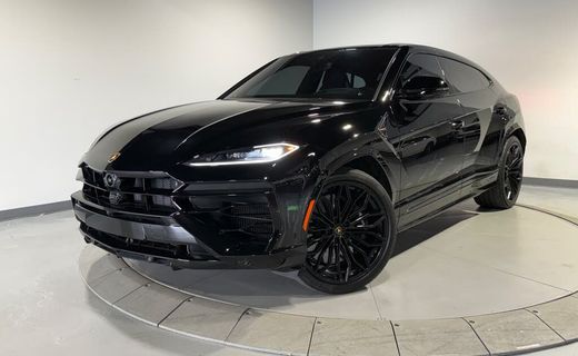 2025 Lamborghini Urus SE