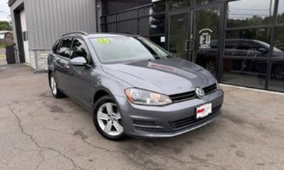 2015 Volkswagen Golf Sportwagen 1 8T TDI