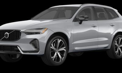 2026 Volvo XC60 Ultra Dark