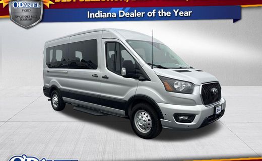 2024 Ford Transit Medium Roof