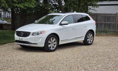 2017 Volvo XC60 Inscription