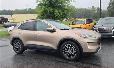 2021 Ford Escape SEL Phev