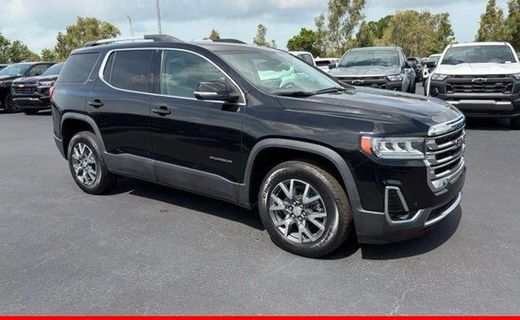 2023 GMC Acadia SLT