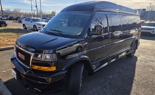 2023 GMC Savana EXT