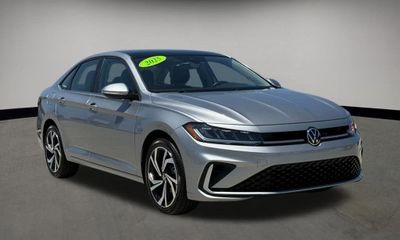 2025 Volkswagen Jetta SEL