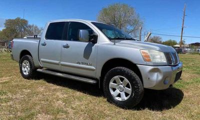 2006 Nissan Titan LE