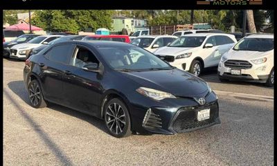 2017 Toyota Corolla L LE SE