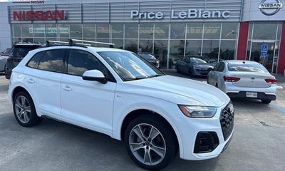 2025 Audi Q5 S Line Quattro