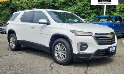 2024 Chevrolet Traverse Limited LT Cloth