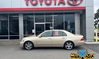 2005 Lexus LS 430