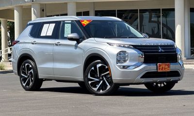 2022 Mitsubishi Outlander SEL
