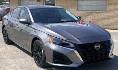 2025 Nissan Altima SV