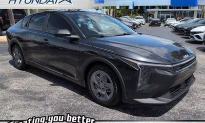 2025 Kia K4
