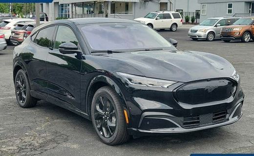 2023 Ford Mustang Mach-E Premium