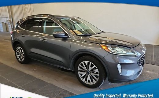 2022 Ford Escape Titanium Fhev