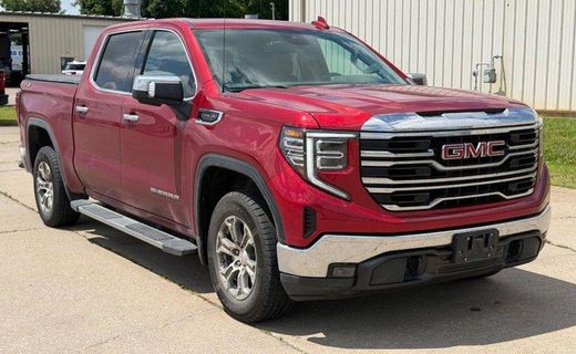 2024 GMC Sierra SLT