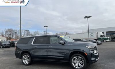 2021 Chevrolet Suburban High Country