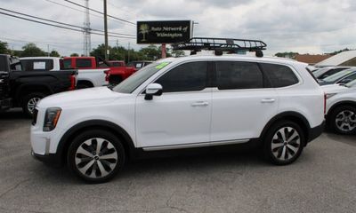 2022 Kia Telluride S