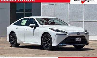 2026 Toyota Mirai XLE