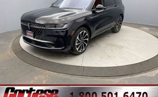 2025 Lincoln Nautilus BLK Label