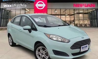2017 Ford Fiesta SE