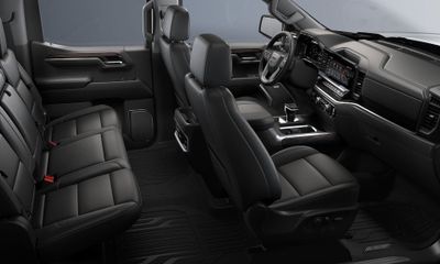 2026 GMC Sierra SLT