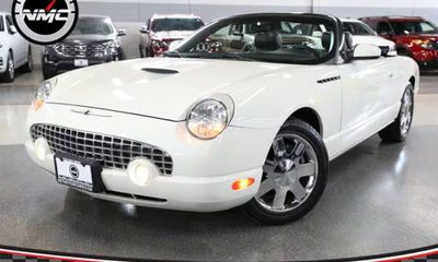 2002 Ford Thunderbird Base