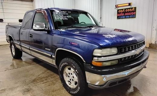 2001 Chevrolet Silverado LS