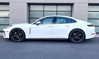 2026 Porsche Panamera