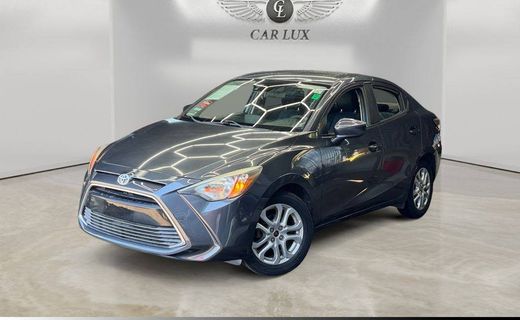 2018 Toyota Yaris IA Base