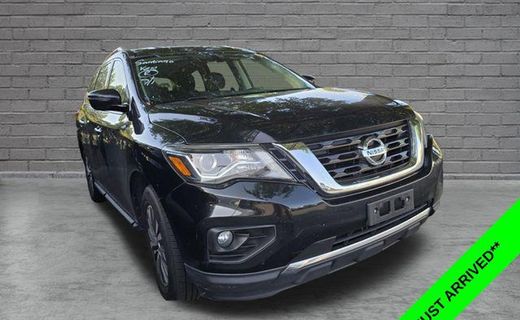 2019 Nissan Pathfinder SV