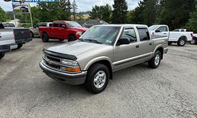 2002 Chevrolet S-10 Pickup XL