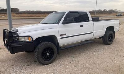 2001 Dodge Ram