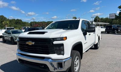 2026 Chevrolet Silverado HD Work Truck