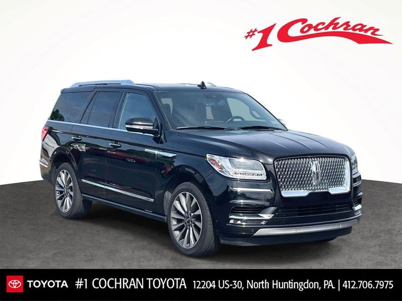 2020 Lincoln Navigator — a typically priced live listing