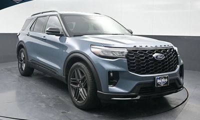 2025 Ford Explorer