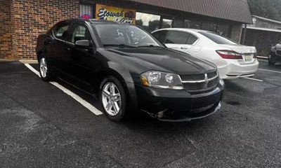 2010 Dodge Avenger SXT OR R
