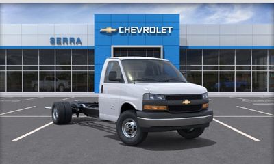 2026 Chevrolet Express 3500 Cutaway 177