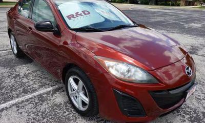 2010 Mazda MAZDA3 I