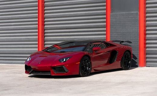 2016 Lamborghini Aventador Roadster