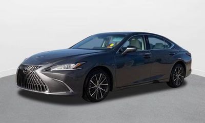 2022 Lexus ES 250 Premium