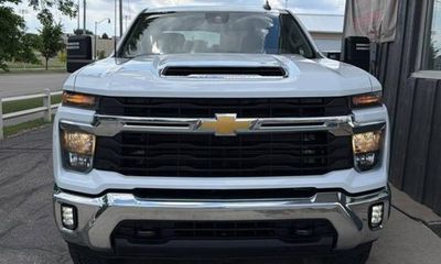 2024 Chevrolet Silverado HD LT