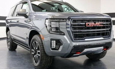 2022 GMC Yukon AT4