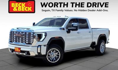 2025 GMC Sierra HD Denali